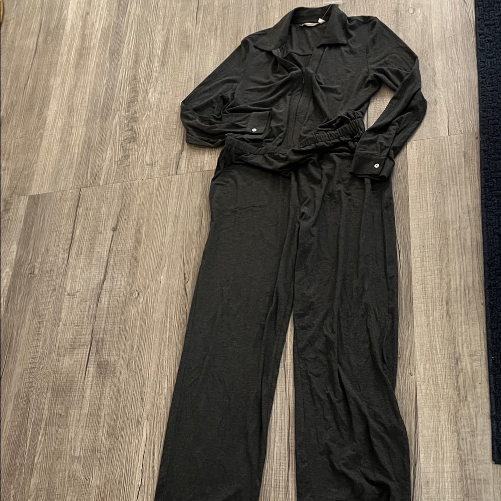 Soft Surroundings Classic Romper - Picture 2 of 10